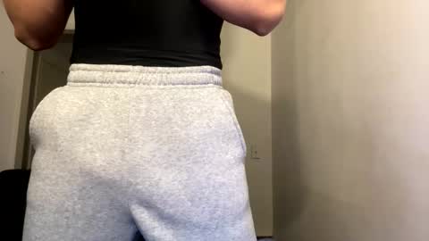 yourguuy21 online show from January 18, 7:39 am