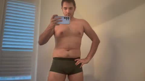 yourguy9333 online show from January 19, 3:11 pm