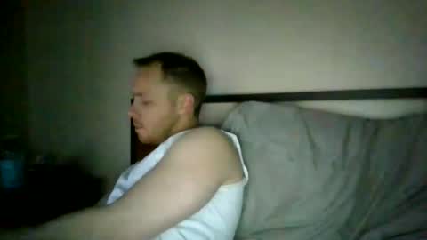 yourlove8523 online show from March 17, 11:59 am