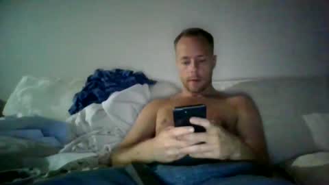 yourlove8523 online show from September 26, 8:00 am