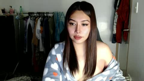 Snapshot of yourlovetifannyx chatting on February 21, 7:01 am tifanny online show from February 21, 7:01 am