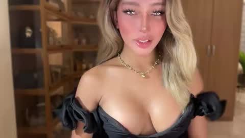 Pearl online show from March 14, 4:49 am