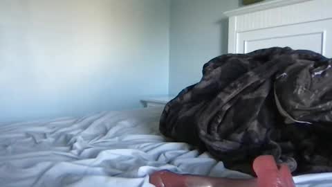 yournewbigmama online show from October 7, 10:17 pm