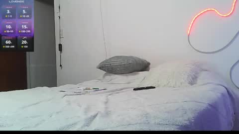 Serena online show from April 12, 4:05 am