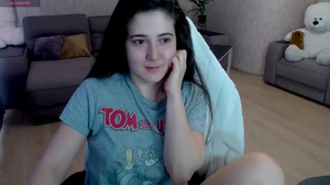 Yourr Muse online show from February 23, 5:12 am