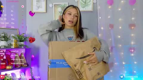 Snapshot of yourrmuse_ chatting on October 23, 5:42 am Isabella but you can call me Isa .-. online show from October 23, 5:42 am