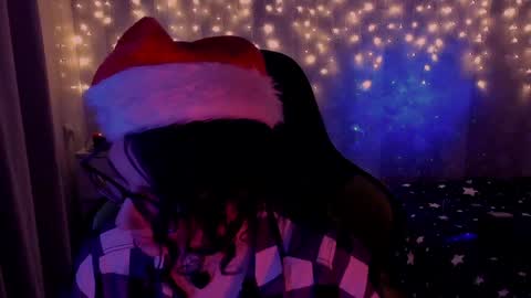 Yours Cosmic online show from December 31, 3:12 am