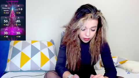 yoursoul_mila online show from January 11, 11:23 am