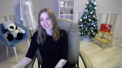 yoursparkle online show from December 17, 5:40 am