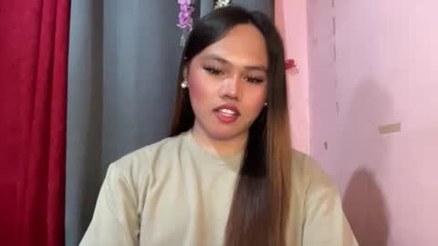 yourspecialgirl_rhea online show from March 26, 7:24 am