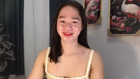 yourtinybunny online show from September 17, 10:19 am