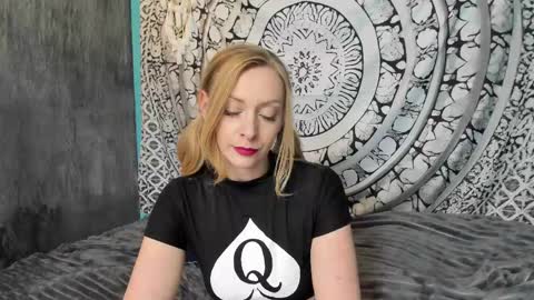 YourVenus00 -Follow my OF online show from March 24, 1:06 pm