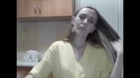 Youur light online show from April 4, 9:00 pm