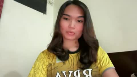 yrdrmgrl_jennie26 online show from September 20, 5:05 pm