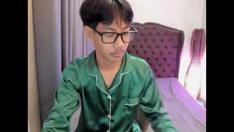 rode online show from January 15, 2:42 am