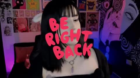    rawr   Anne Independent model      online show from October 14, 11:30 pm