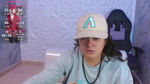 Snowflake online show from February 25, 5:11 am