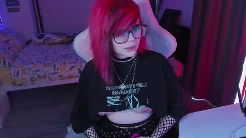 Snapshot of yumi_youkai chatting on September 10, 5:19 am Yumi 3 online show from September 10, 5:19 am