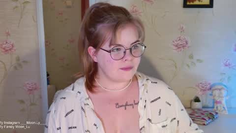 Polly online show from October 27, 4:18 pm