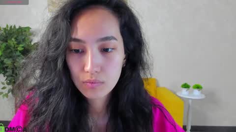 Cindey online show from April 11, 3:55 am