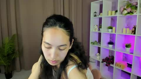 Cindey online show from May 12, 4:05 pm