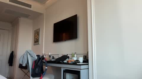 Alex online show from March 6, 2:08 pm