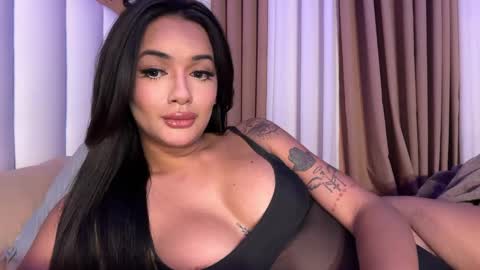 Goddes Renalyn online show from November 11, 9:39 pm