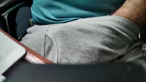 yuppers1234 online show from October 14, 2:09 pm