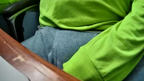 yuppers1234 online show from March 1, 6:11 pm