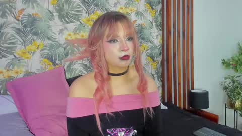 Yuri Kay online show from April 28, 2:27 am