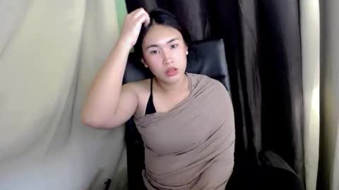 yuriyumixx_xoxo online show from September 24, 10:55 am