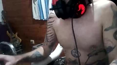 Yuumi online show from April 22, 4:30 am