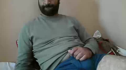 Snapshot of yxxtxxdentyk chatting on October 17, 5:33 am Bi BearXXX online show from October 17, 5:33 am