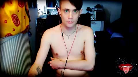   online show from March 2, 2:00 pm