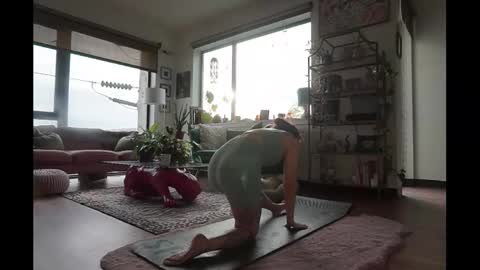 Snapshot of yyuckyy chatting on January 23, 11:47 pm Yucky online show from January 23, 11:47 pm