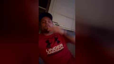 zacharyrobertson48 online show from May 17, 8:12 am
