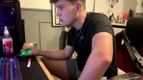 Zachbritboy online show from September 17, 6:00 pm