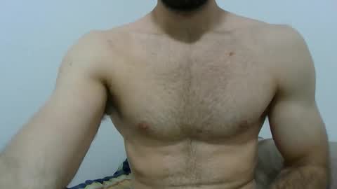 zack6725 online show from December 3, 1:15 am