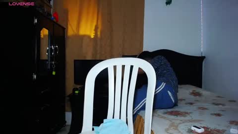 zackdriussyx online show from February 22, 6:06 am