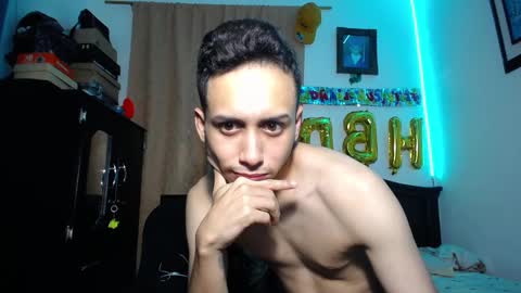 zackdriussyx online show from March 8, 10:00 am