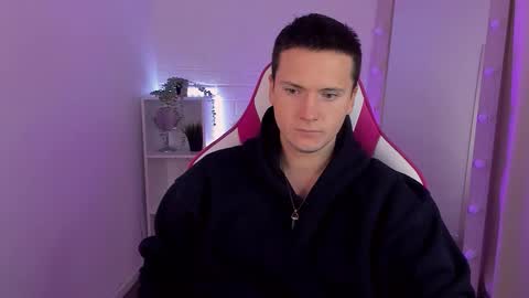 Snapshot of zackhandsome chatting on October 13, 5:09 am Zack online show from October 13, 5:09 am