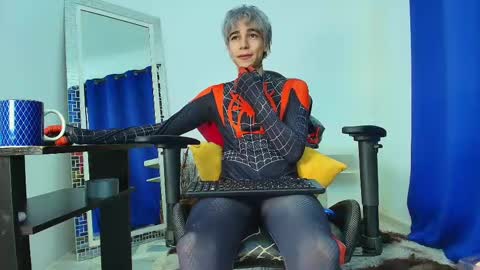 zack online show from March 6, 6:16 pm