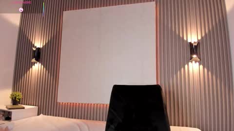 zafira online show from September 9, 1:33 pm