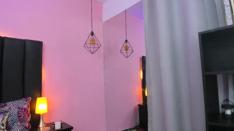 Snapshot of zaira_angel chatting on October 5, 8:56 am Zaira Angel online show from October 5, 8:56 am