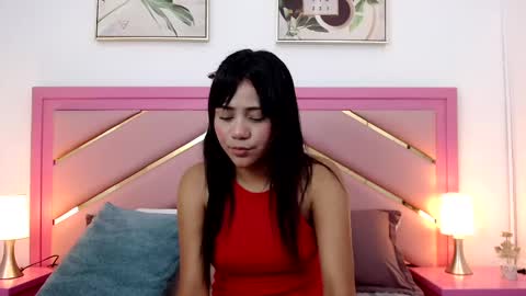 Snapshot of zaira_angel chatting on February 25, 12:47 am Zaira Angel online show from February 25, 12:47 am