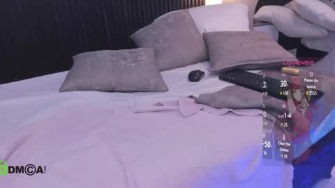 zaira online show from March 9, 1:27 pm