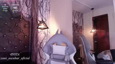   online show from January 6, 6:34 pm