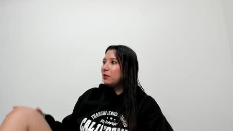 zammii69 online show from November 24, 2:38 pm