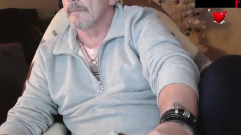 Snapshot of zander007 chatting on March 12, 3:51 pm zander007 online show from March 12, 3:51 pm