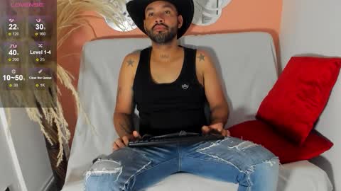 Snapshot of zane_cross chatting on September 28, 11:41 am zane_cross online show from September 28, 11:41 am